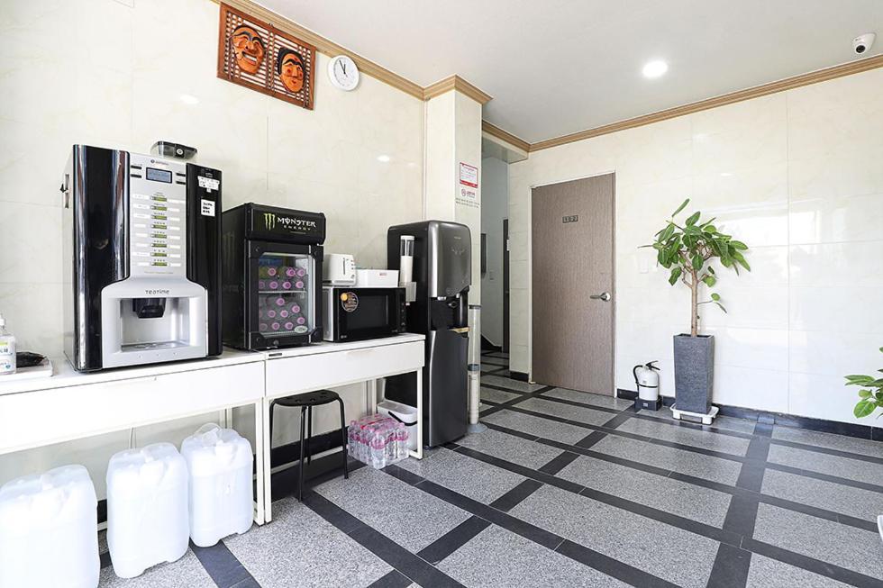 Queen Motel アンドン エクステリア 写真